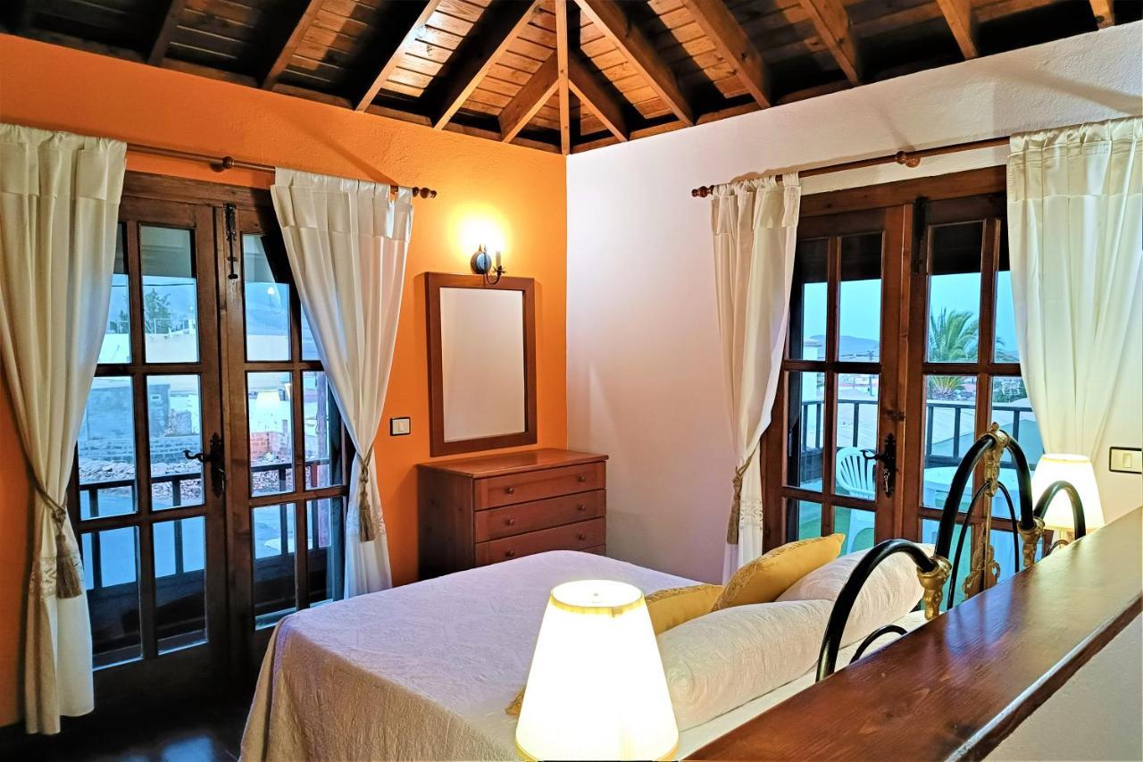 Casa La Molina- A Villa Triquivijate Bagian luar foto